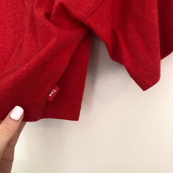 Aritzia TNA Crop Top - Picture 2 of 2